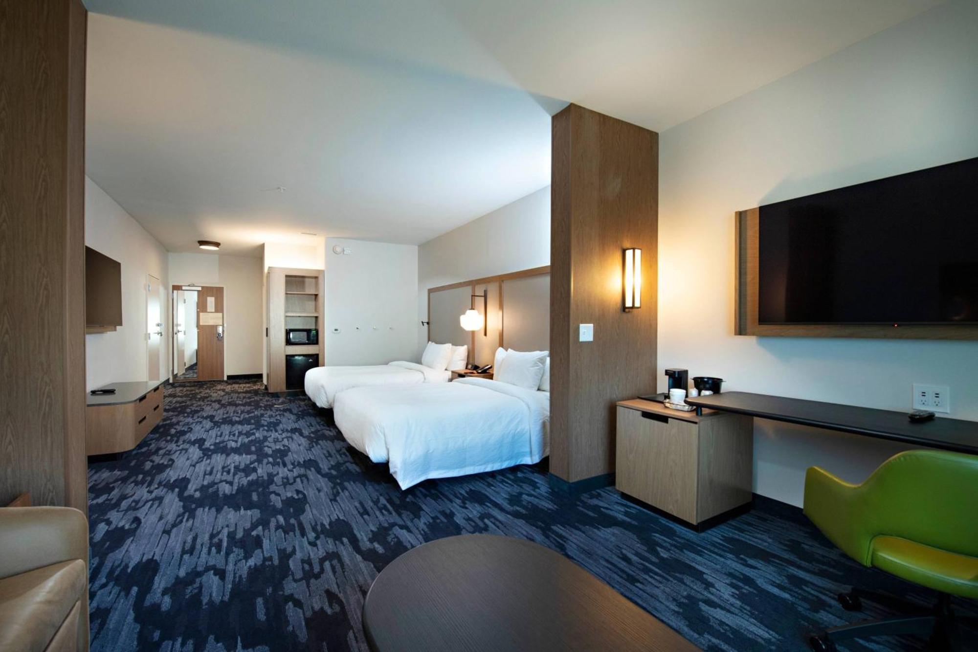 Fairfield Inn & Suites By Marriott Dayton North Murlin Heights Exterior photo