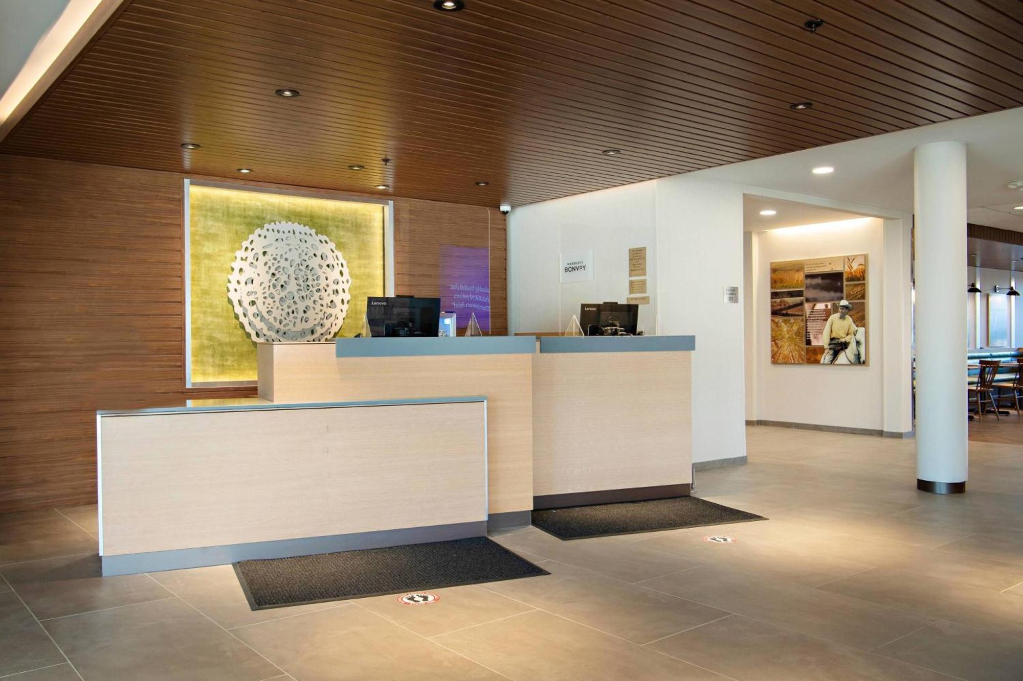 Fairfield Inn & Suites By Marriott Dayton North Murlin Heights Exterior photo